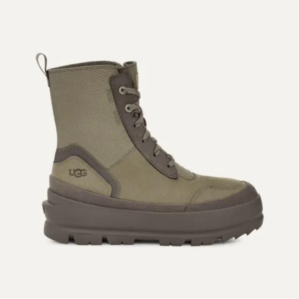 NWOT UGG Women’s The Ugg Lug Leather Boot Moss Green - Picture 3 of 13